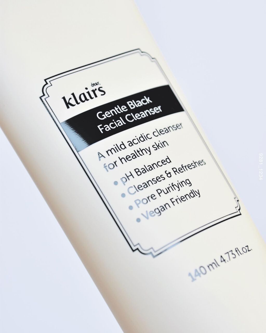 ジェントルブラックフェイシャルクレンザー(140ml)/Klairs/洗顔フォームを使ったクチコミ(5枚目)