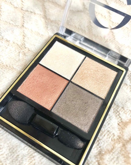 リアルクローズシャドウ/excel/アイシャドウパレットを使ったクチコミ(2枚目)