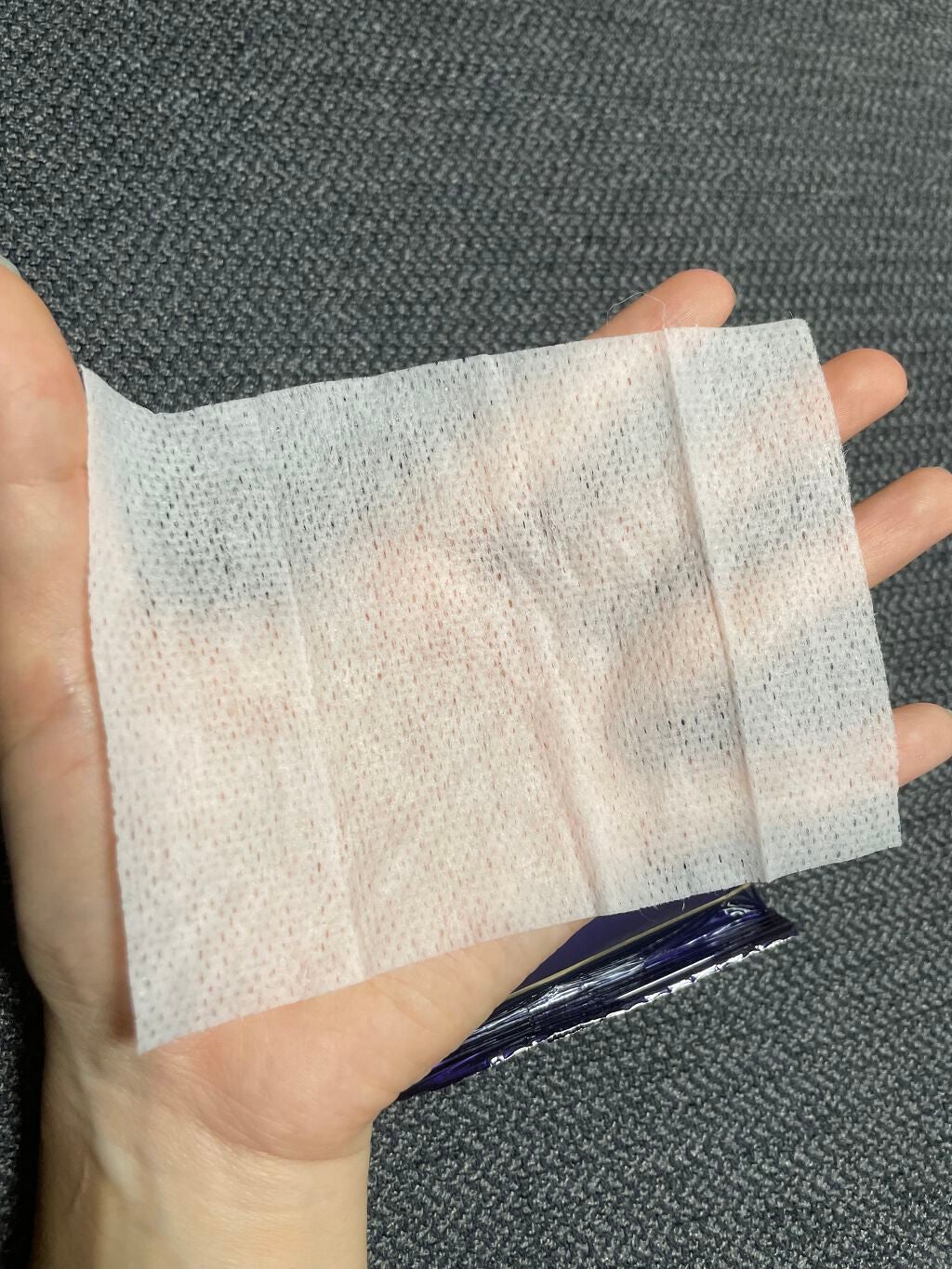 ビオレ メイク持続シート さらマット肌/ビオレ/フェイスシートを使ったクチコミ(3枚目)