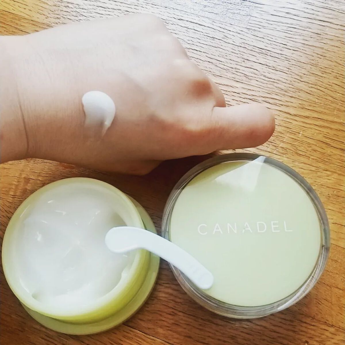 カナデル プレミアバランサー /CANADEL/オールインワン化粧品を使ったクチコミ（2枚目）