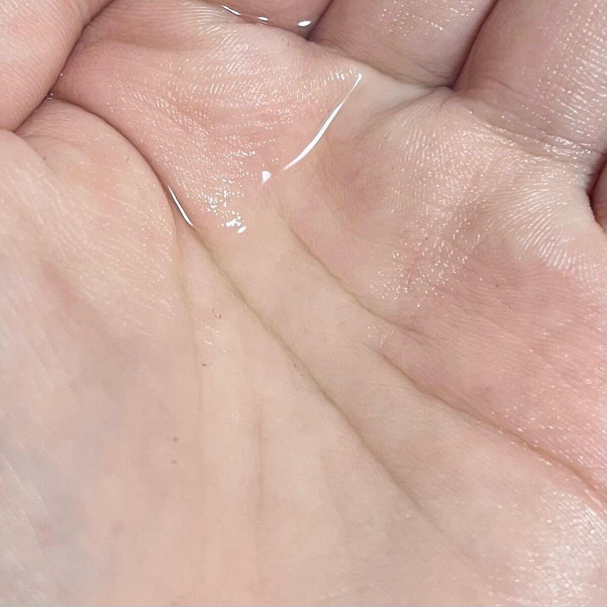 イドラクラリティ　薬用 トリートメント エッセンス ウォーター/DECORTÉ/化粧水を使ったクチコミ（3枚目）