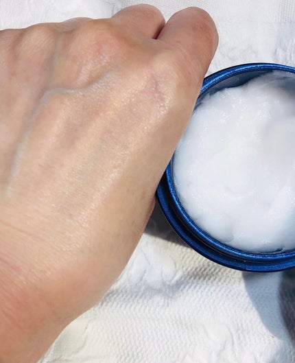 ニベア ロイヤルブルーボディクリーム うるおい密封ケア/ニベア/ボディクリームを使ったクチコミ(3枚目)