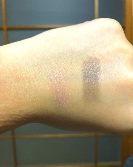 ツーカラー アイシャドウ ラメシリーズ/CEZANNE/アイシャドウパレットを使ったクチコミ(3枚目)