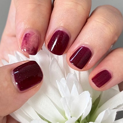 ミニネイル RD10 フローズンベリー/パラドゥ/マニキュアを使ったクチコミ(1枚目)