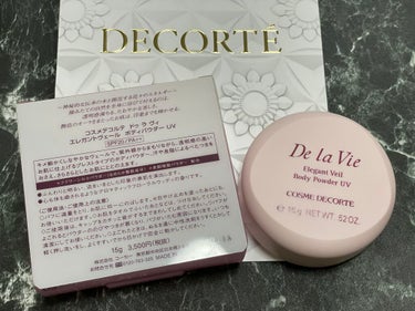 DECORTÉ ドゥ ラ ヴィ エレガントヴェール ボディパウダー UVのクチコミ「⭐️購入理由⭐️
スキンケアや日焼け止めのペタペタが苦手で、朝晩必ずパウダーを使っているのです.....」（2枚目）