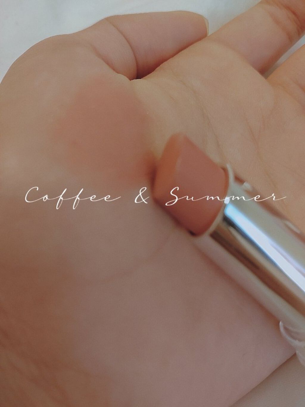 ラスティンググロスリップ/CEZANNE/口紅を使ったクチコミ（3枚目）