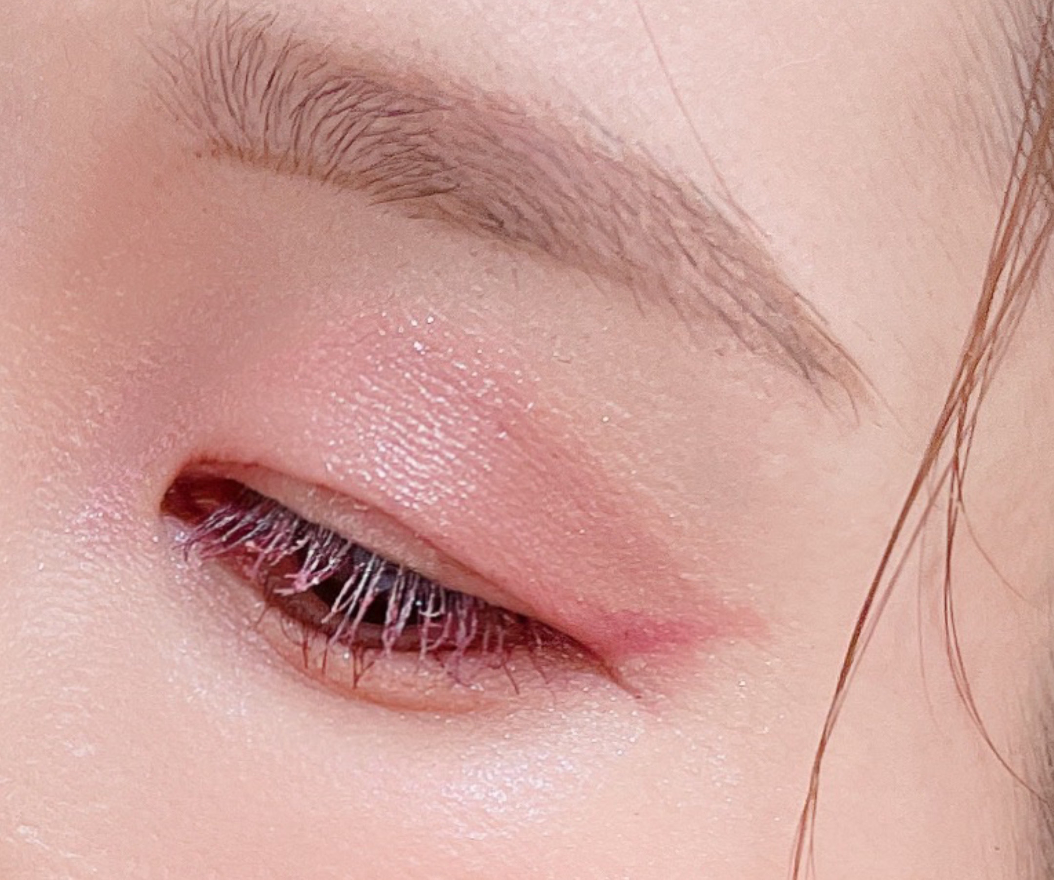 レブロン ダズル アイシャドウ クアッド 003 ヴィンテージ ローズ/REVLON/アイシャドウパレットを使ったクチコミ（3枚目）