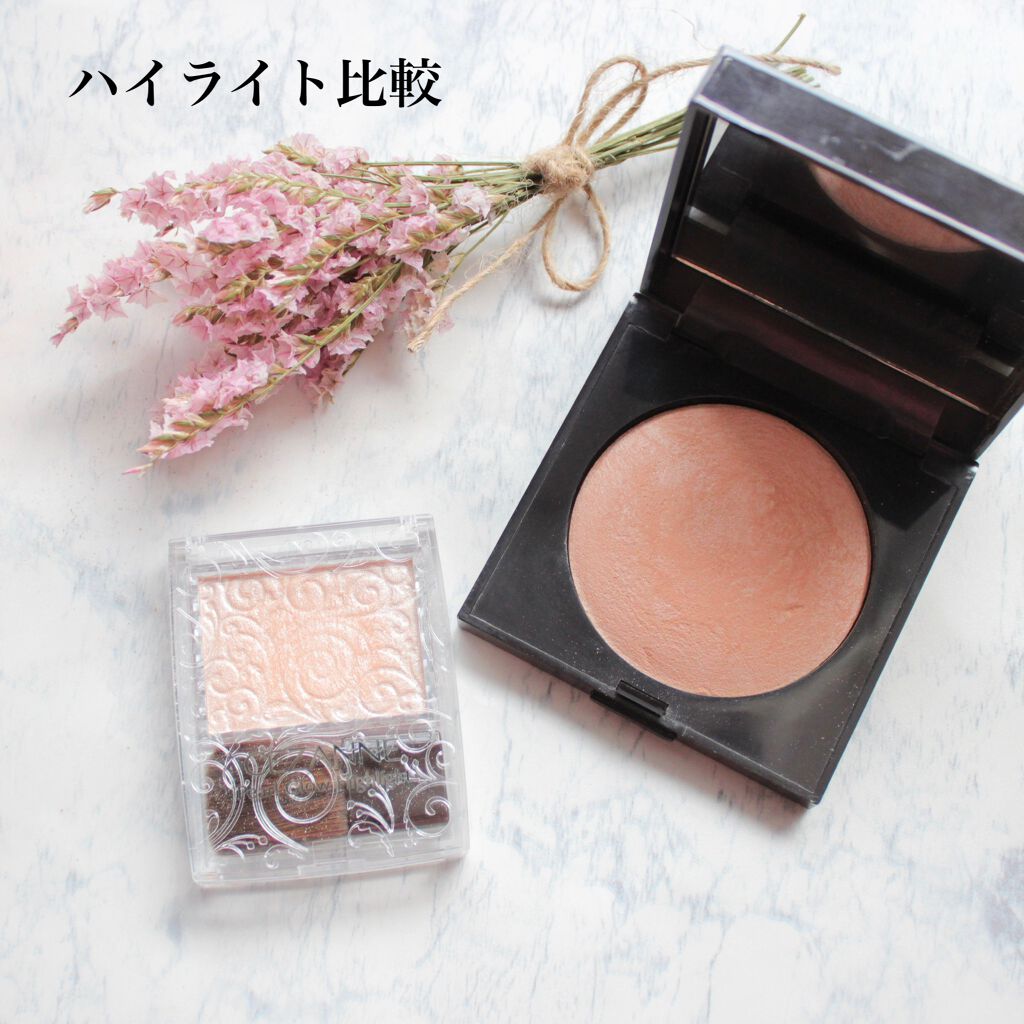 マットラディアンス ベイクドパウダー ハイライト01/ローラ メルシエ/パウダーハイライトを使ったクチコミ（1枚目）