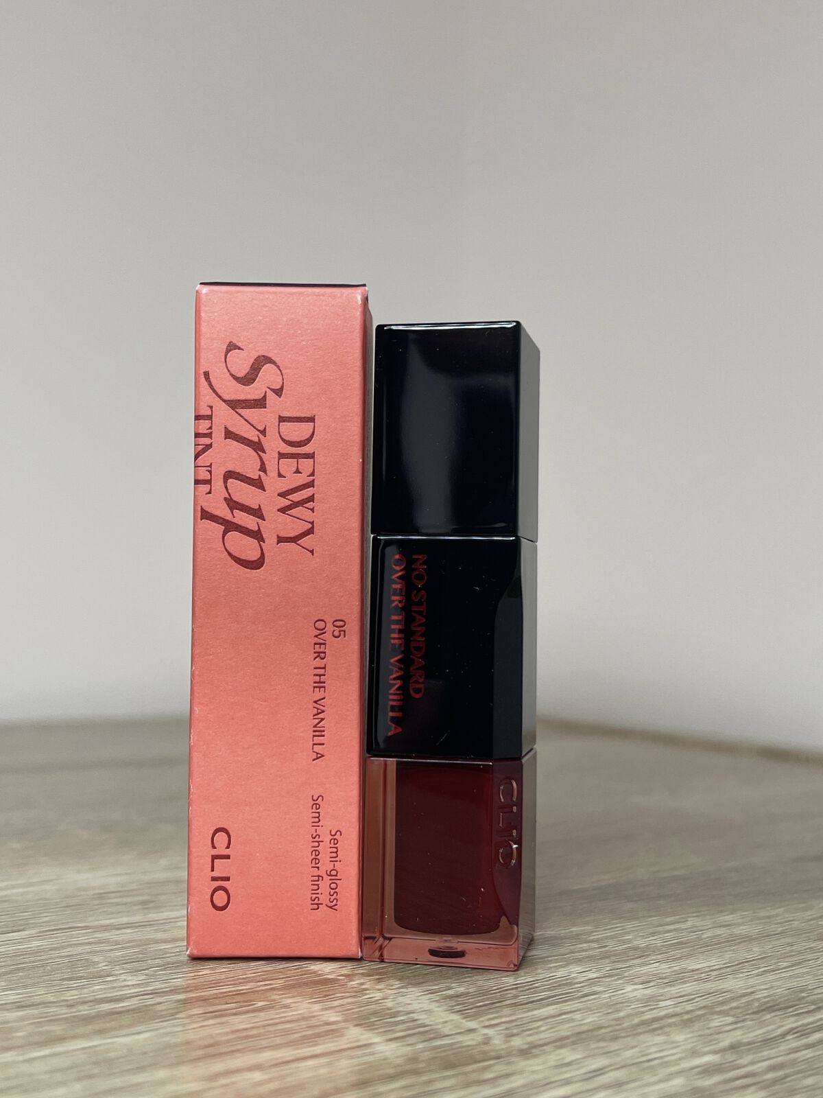 デューイ シロップ ティント 05 OVER THE VANILLA/CLIO/口紅を使ったクチコミ（2枚目）