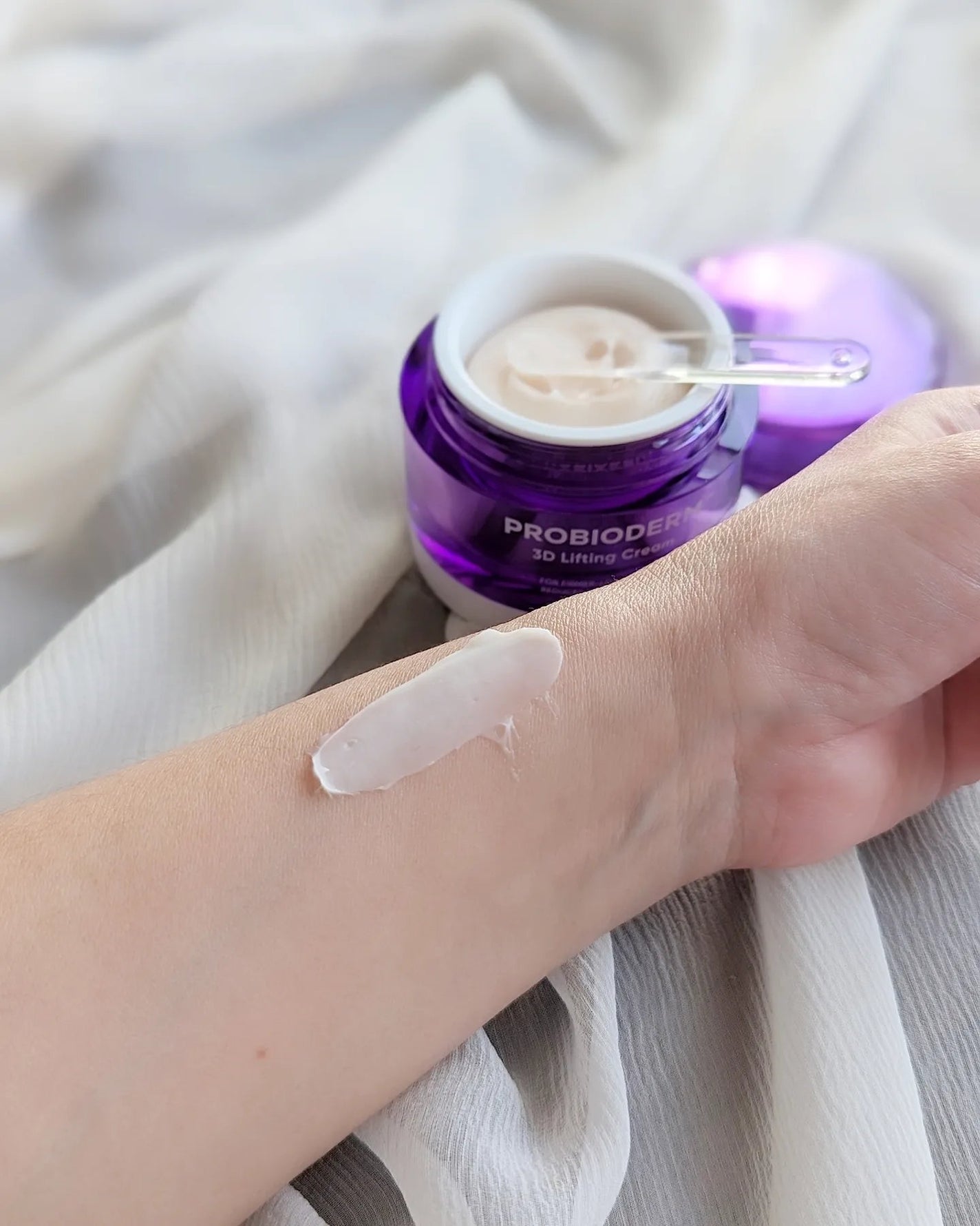 バイオヒールボ プロバイオダーム 3Dリフティングクリーム/BIOHEAL BOH/フェイスクリームを使ったクチコミ(2枚目)