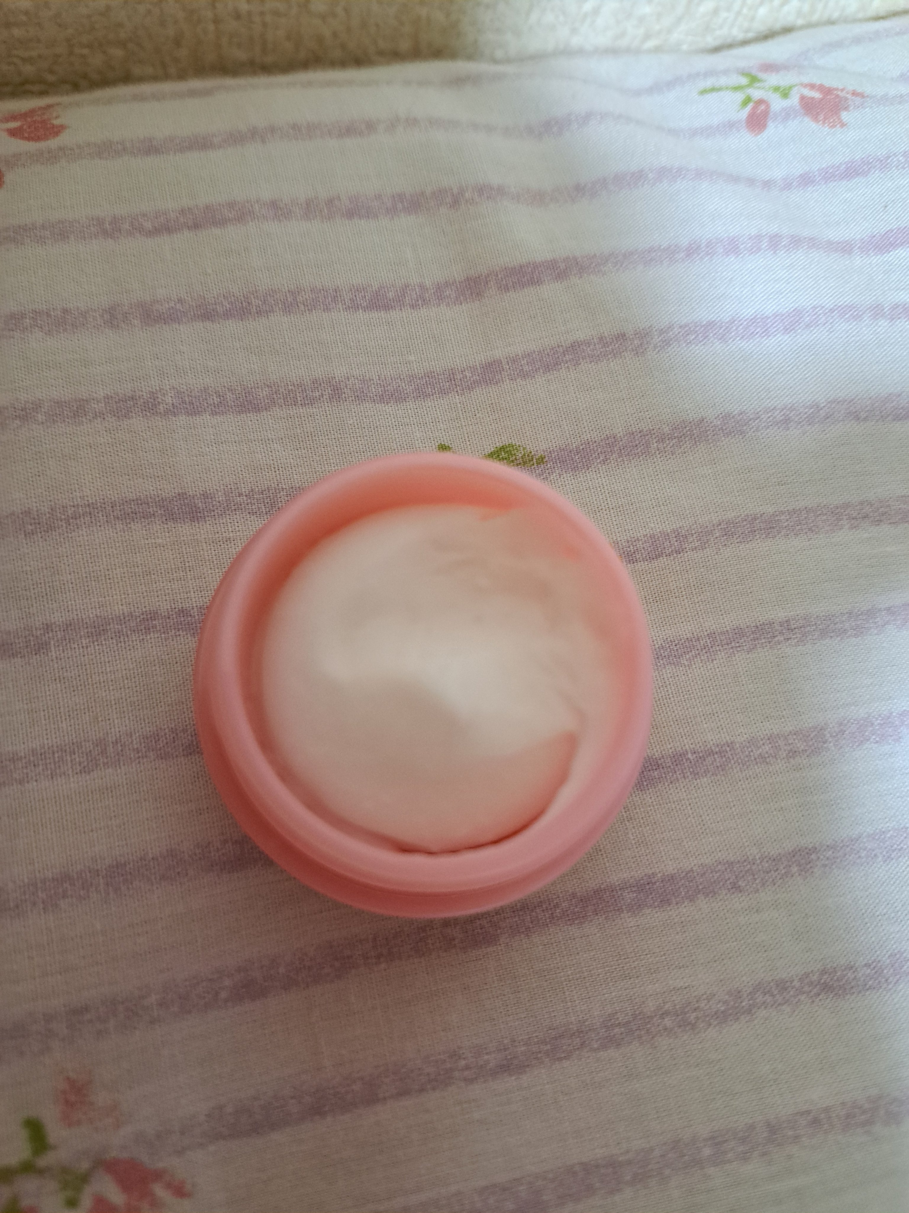 ホワイトスキンヴェール/四季/化粧下地を使ったクチコミ（2枚目）