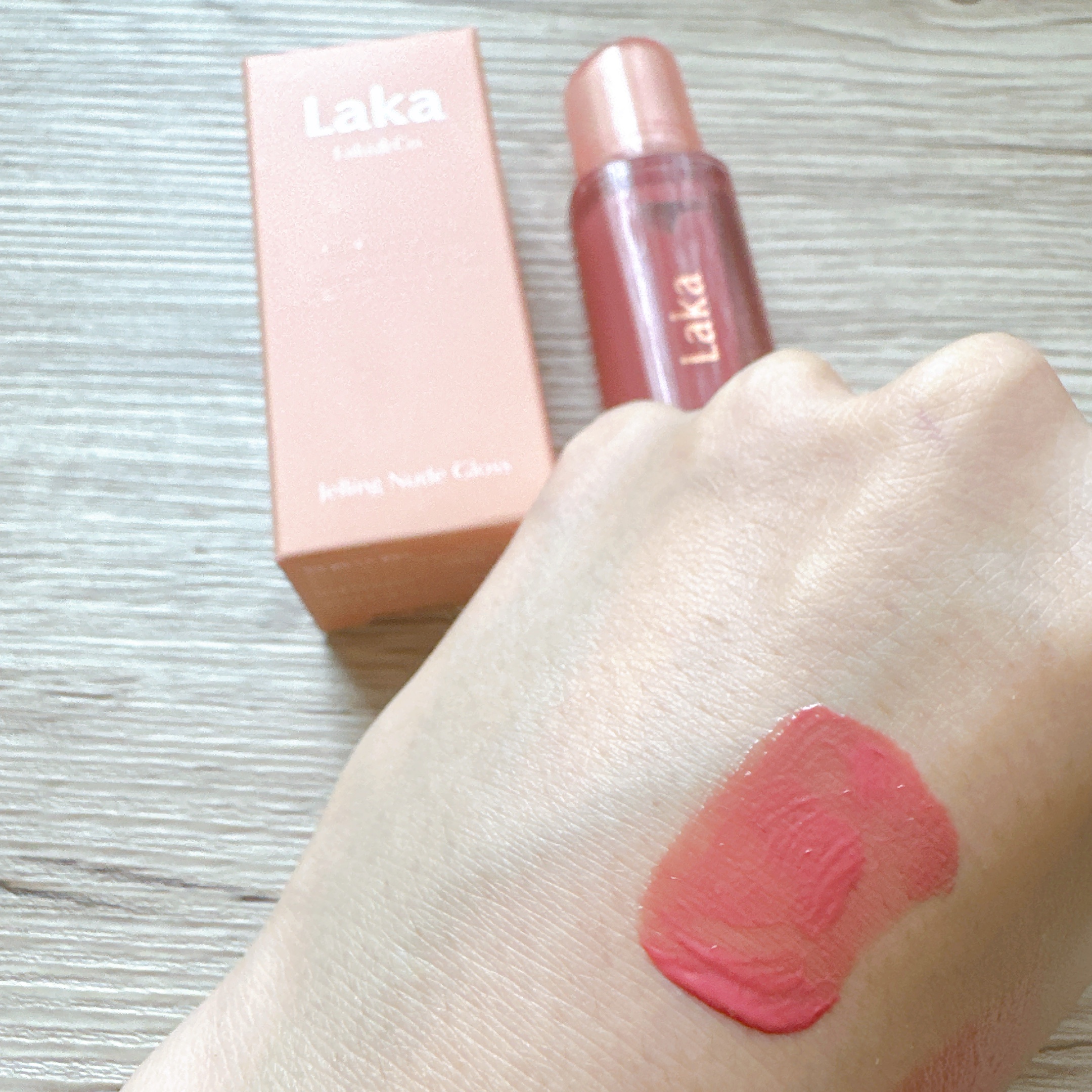 ジェリーイングヌードグロス/Laka/リップグロスを使ったクチコミ（3枚目）