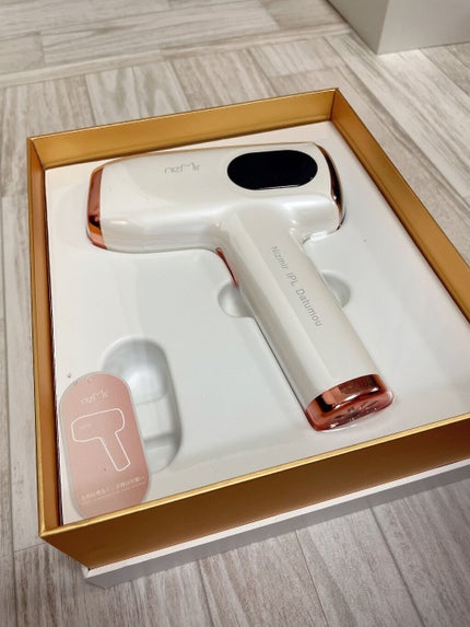 サファイヤIPL光脱毛器/NiZmir/家庭用脱毛器を使ったクチコミ(4枚目)