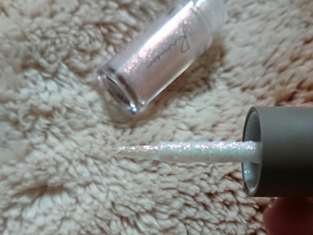 ピックミーアイズグリッター/Ririmew/グリッターを使ったクチコミ(2枚目)