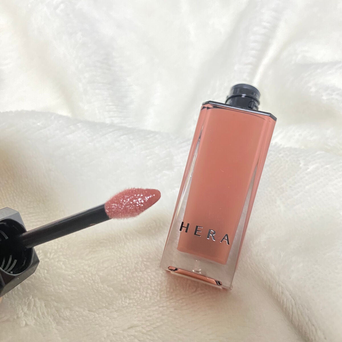 センシュアルヌードグロス/HERA/リップグロスを使ったクチコミ(2枚目)