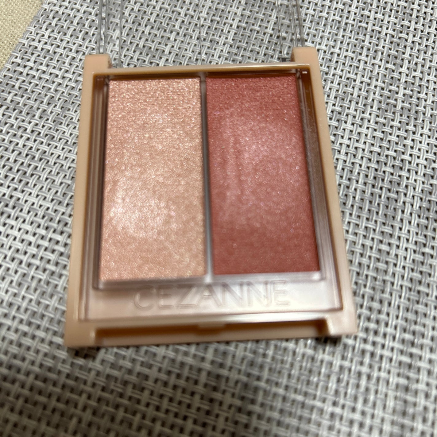 ケイト デザイニングアイブロウ3D/KATE/パウダーアイブロウを使ったクチコミ(4枚目)