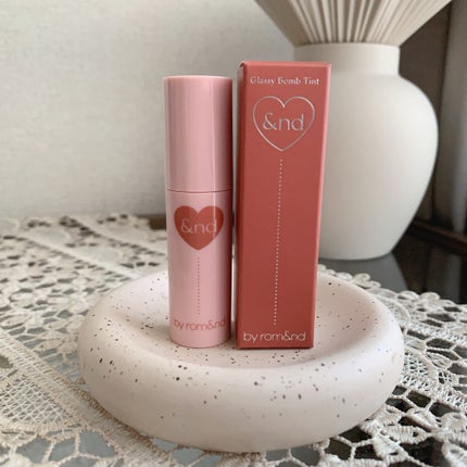 アンドバイロムアンド グラッシーボムティント/&nd by rom&nd/リップティントを使ったクチコミ(5枚目)