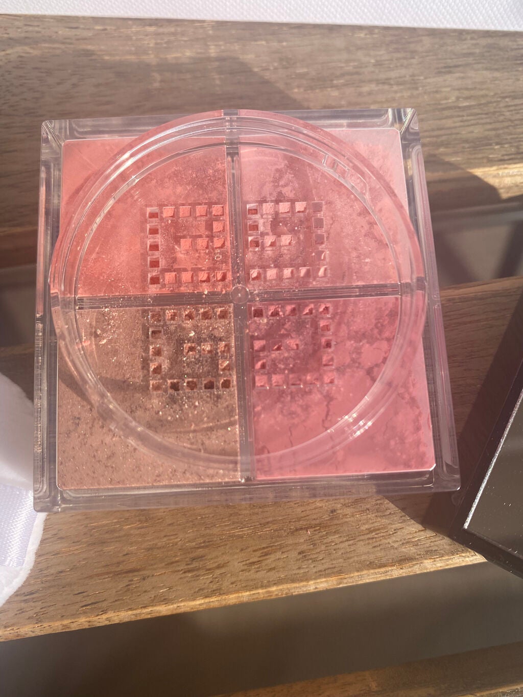 プリズム・リーブル・ブラッシュ/GIVENCHY/パウダーチークを使ったクチコミ(2枚目)