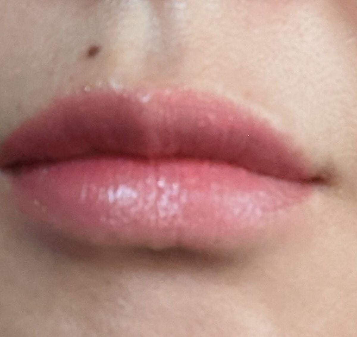 あっか@フォロバ100% on LIPS 「前に1000円超えのリップコートで、他の色味で普通のリップもし..」(2枚目)