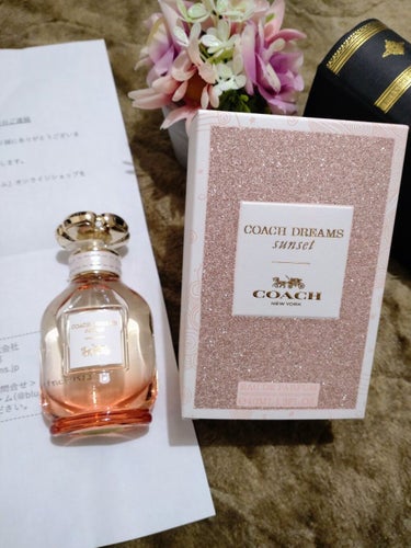 COACH ドリームス サンセット オー ド パルファムのクチコミ「COACH DREAMS SUNSET✨コーチ　ドリームス　サンセット　オードパルファム
CO.....」（3枚目）