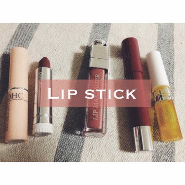 お気に入り&最近の #LIP 事情💋


❁保湿系
① DIOR リップマキシマイザー
    001 ピンク  ¥3,888
    →縦じわ、乾燥改善◎
        ミントバニラのいい香り♥︎
