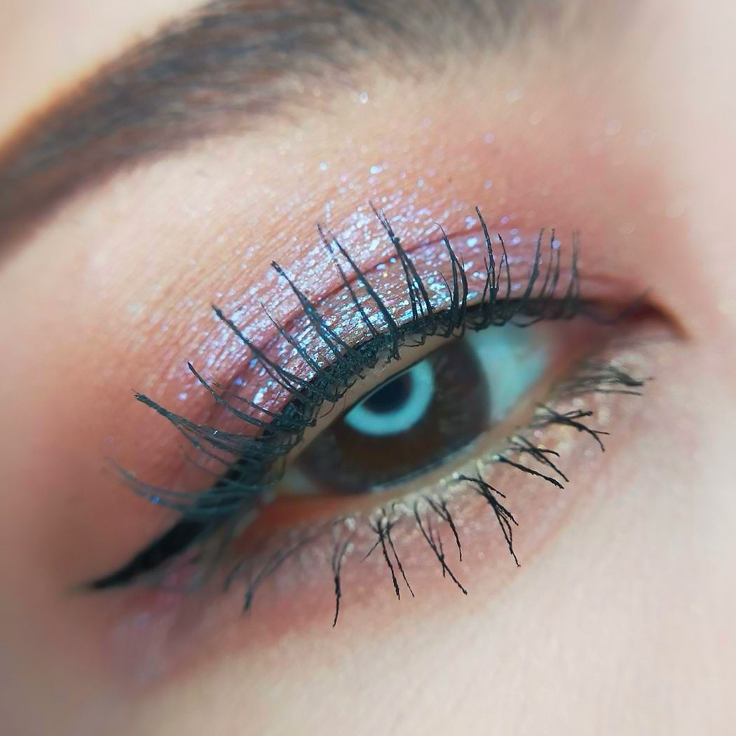 牡丹鏤月浮雕  百鳥朝鳳/花西子/アイシャドウパレットを使ったクチコミ（3枚目）