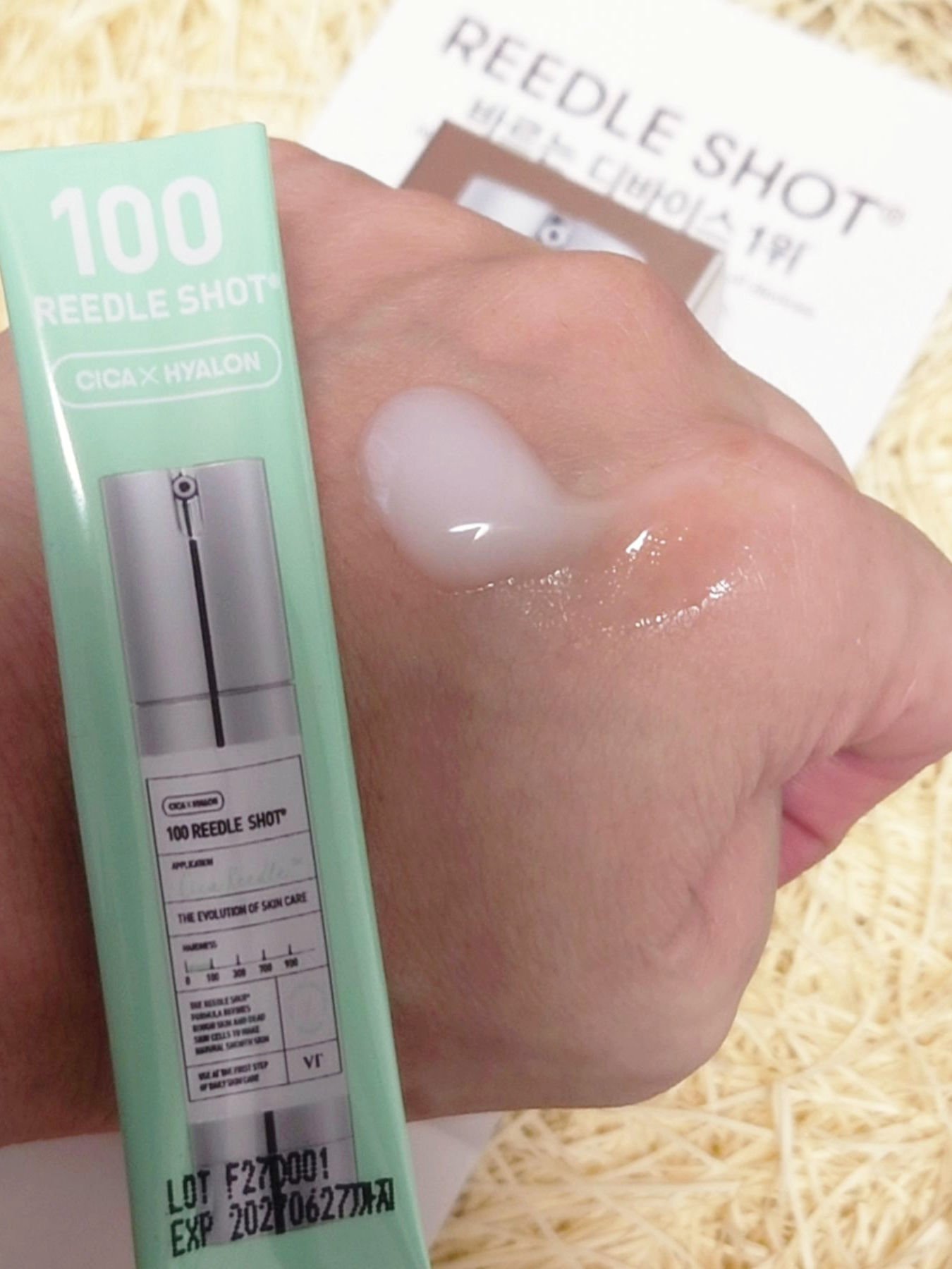 リードルショット100 I.CINNAMOROLLコラボデザイン（50ml）/VT/美容液を使ったクチコミ（3枚目）