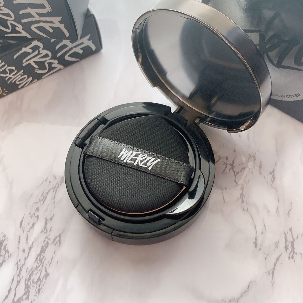 MERZY THE FIRST CUSHION COVERのクチコミ「【7/14リニューアル✨✨】
あのMERZYの人気ファンデがリニューアル！
軽いのにカバー力抜.....」（3枚目）