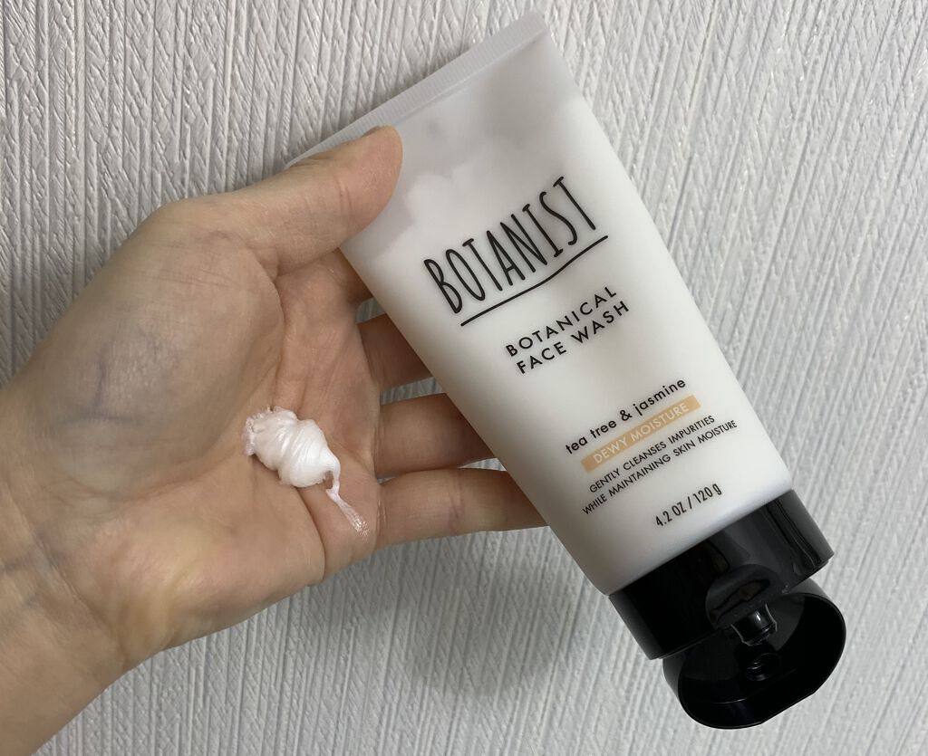 ボタニカルフェイスウォッシュ デューイーモイスチャー/BOTANIST/洗顔フォームを使ったクチコミ（1枚目）