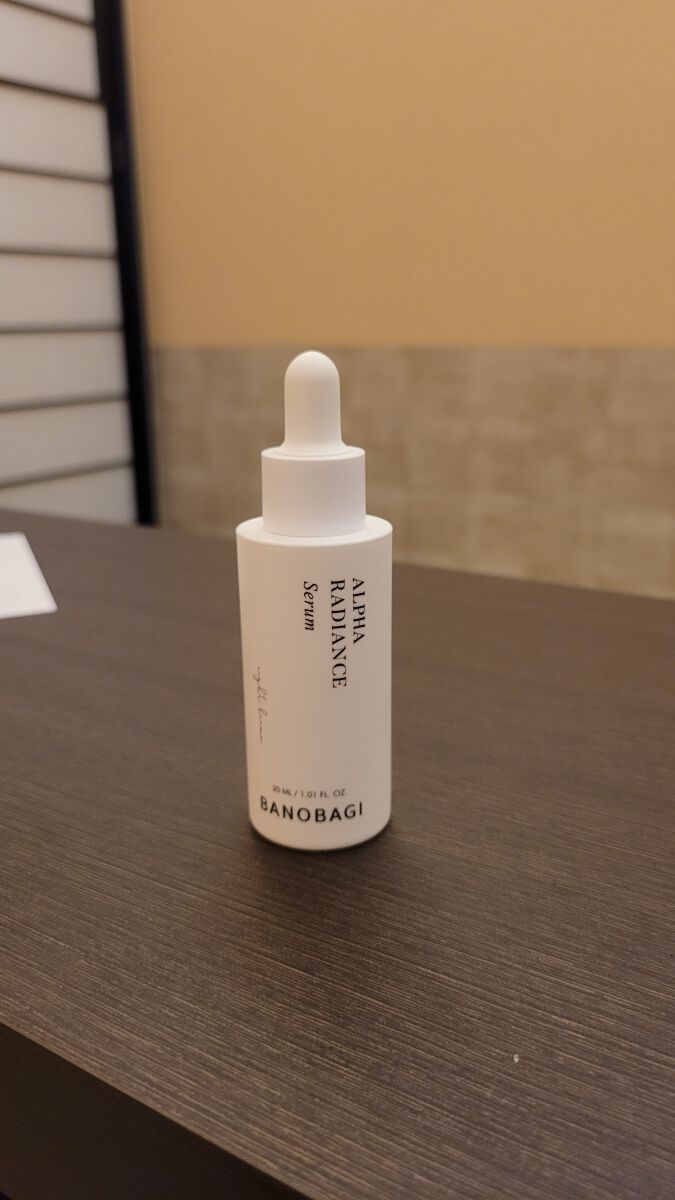アルファラディアンスグローセラム/BANOBAGI/美容液を使ったクチコミ（1枚目）