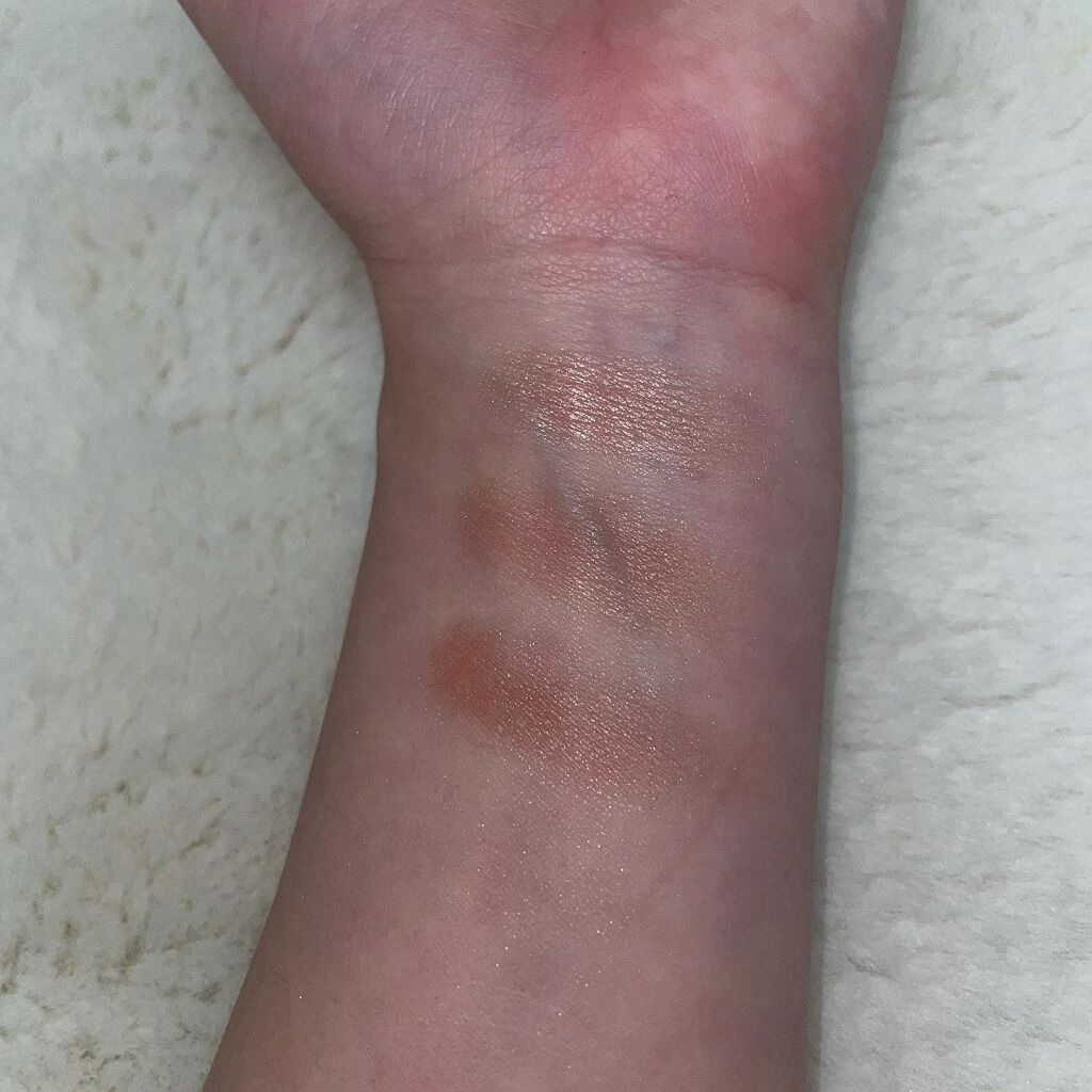 トーンアップアイシャドウ/CEZANNE/アイシャドウパレットを使ったクチコミ(6枚目)