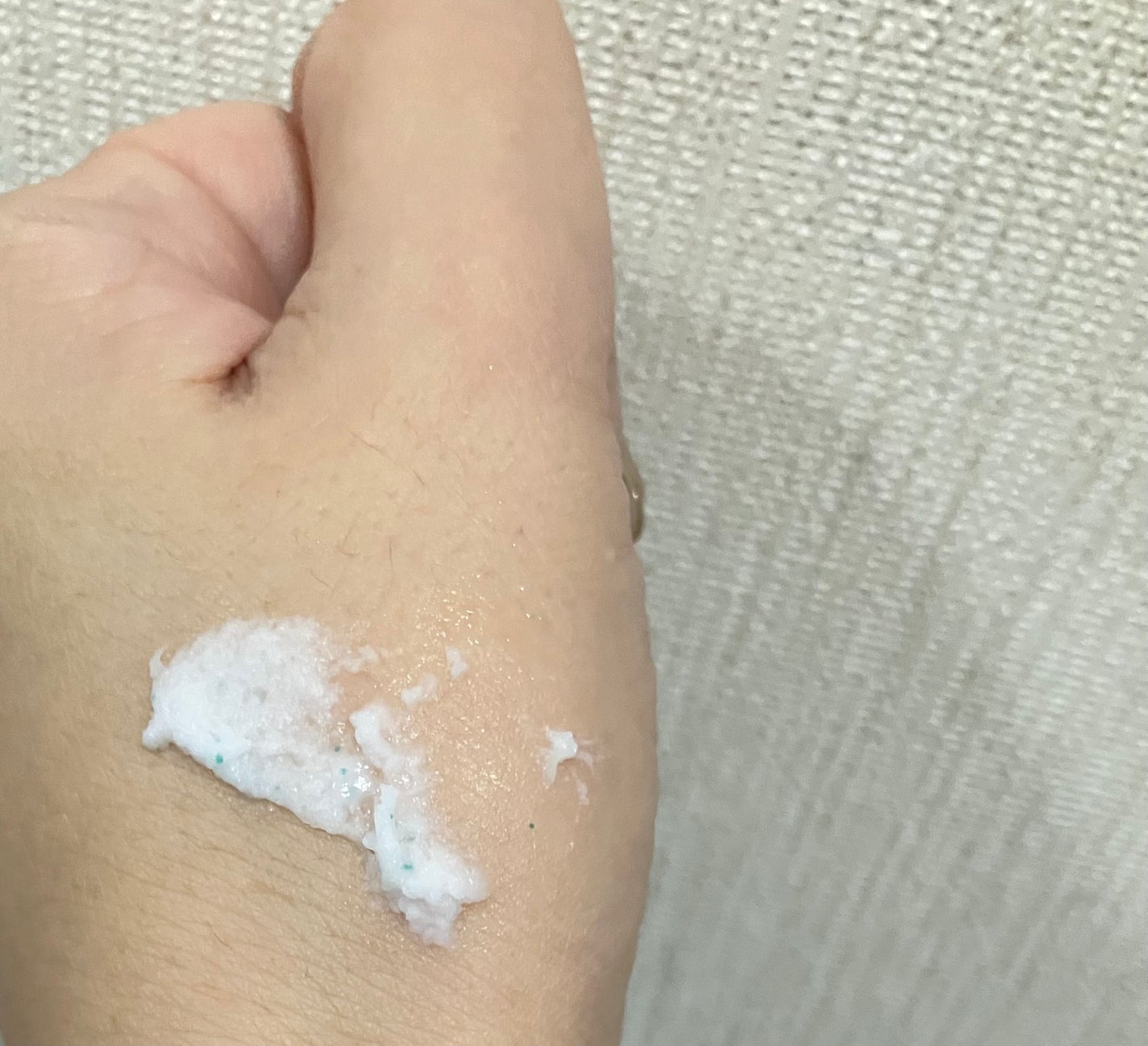 フェイスポリッシャー リフレッシング(ミント)/SABON/スクラブ・ゴマージュを使ったクチコミ(2枚目)