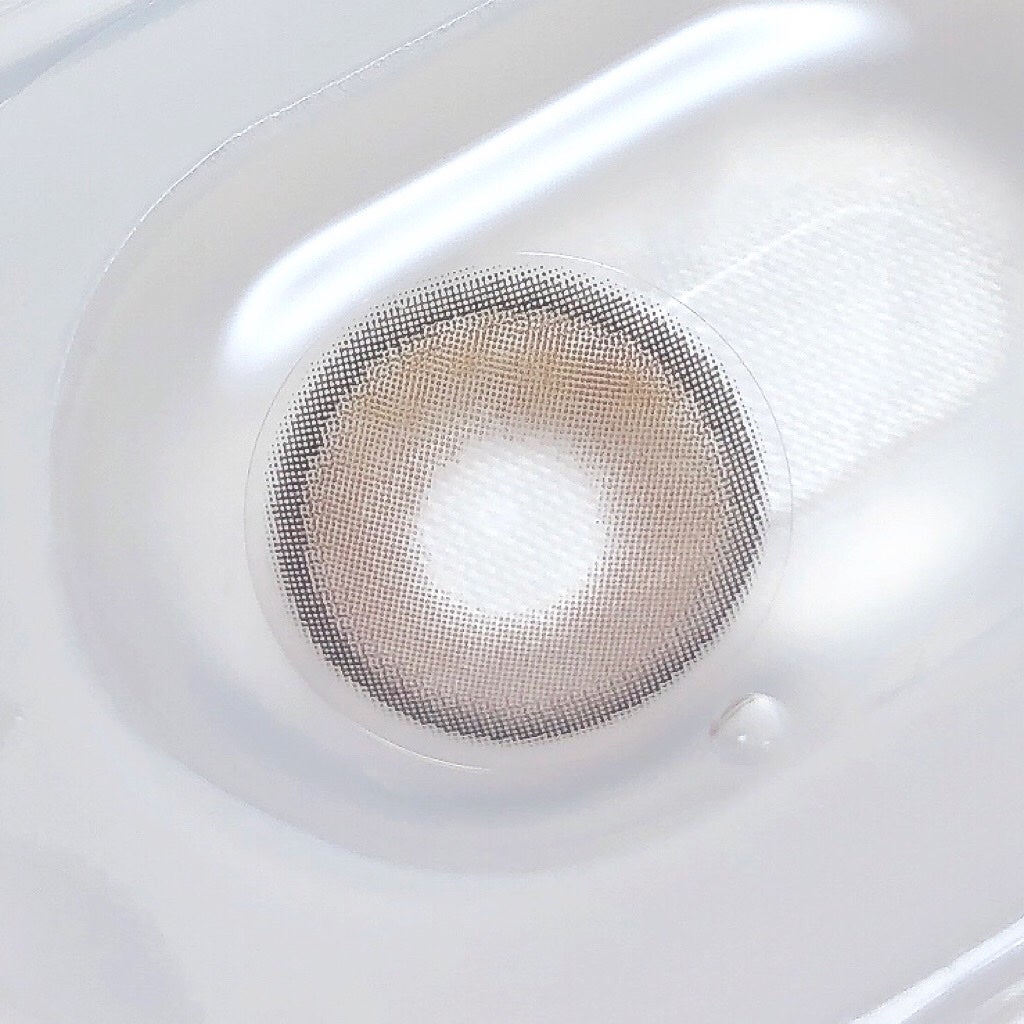 iDolly Rock/MANY LENS/1ヶ月(1MONTH)カラコンを使ったクチコミ(4枚目)