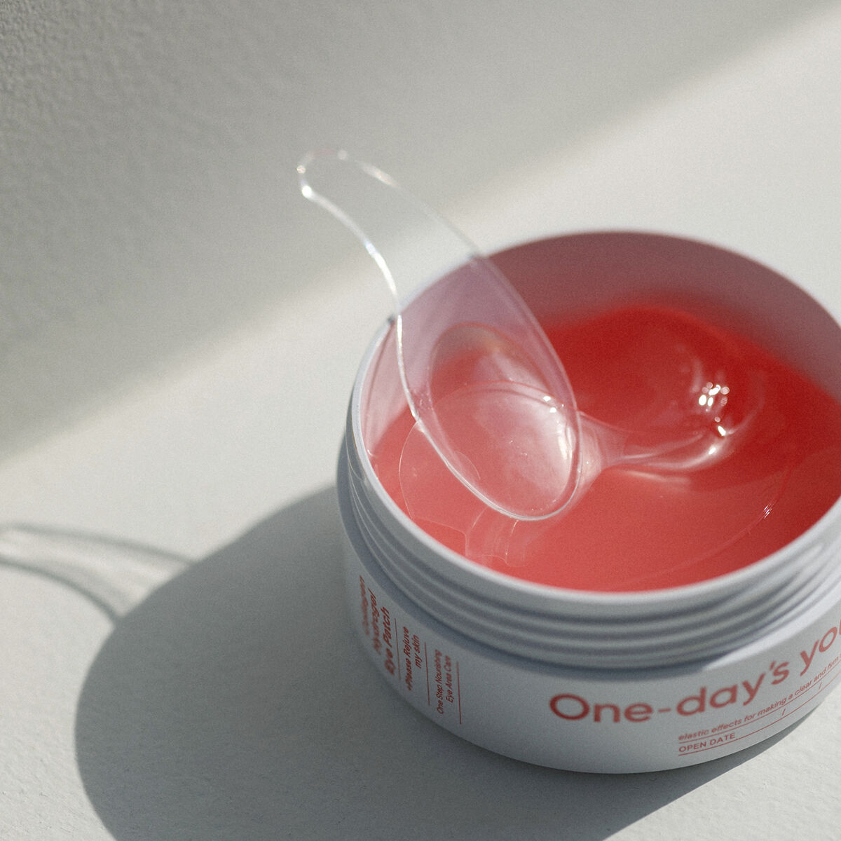 【One-day's you】目元ケアで印象が変わる👁コラーゲンぷるぷる「アイパッチ」現品プレゼント❤（3枚目）