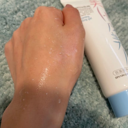 美白乃美人ピーリングジェル/ブレーンコスモス/ピーリングを使ったクチコミ(3枚目)