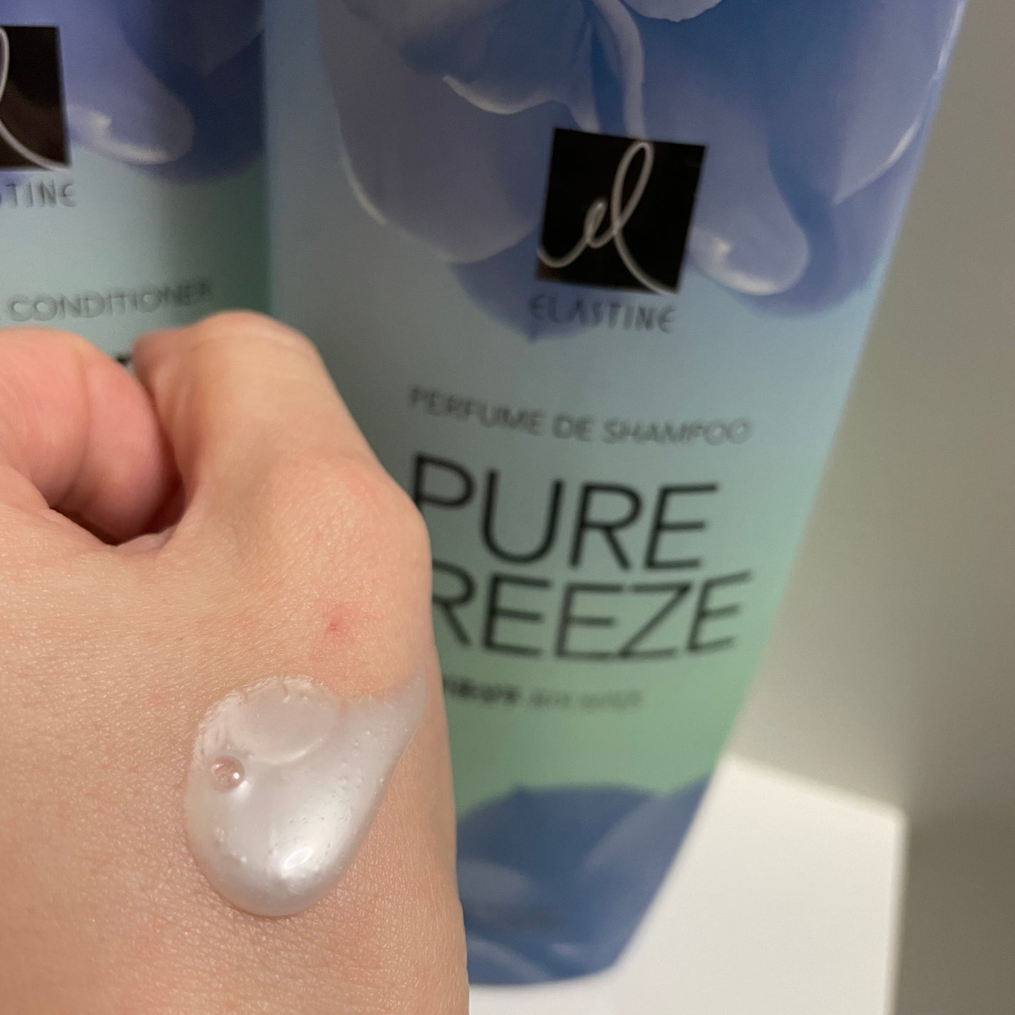 Perfume PURE BREEZE シャンプー/コンディショナー/ELASTINE/シャンプー・コンディショナーを使ったクチコミ(2枚目)