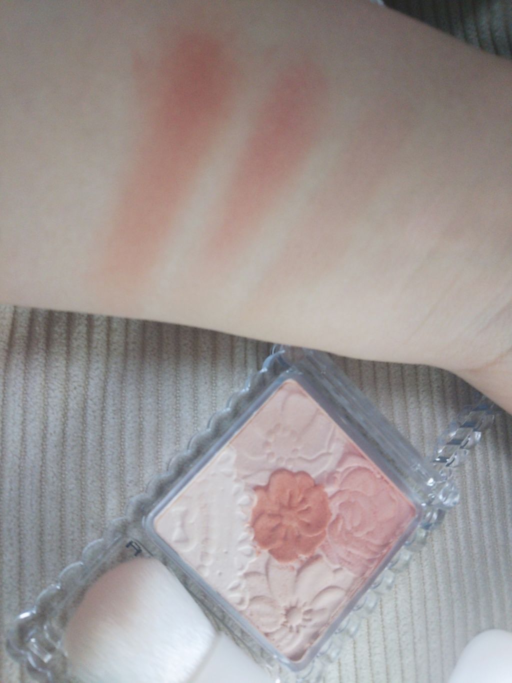 マットフルールチークス/キャンメイク/パウダーチークを使ったクチコミ(2枚目)