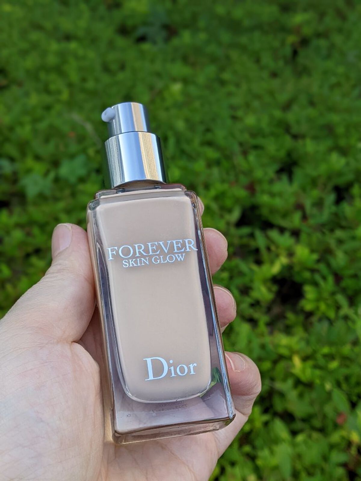 ディオールスキン フォーエヴァー フルイド グロウ/Dior/リキッドファンデーションを使ったクチコミ（3枚目）