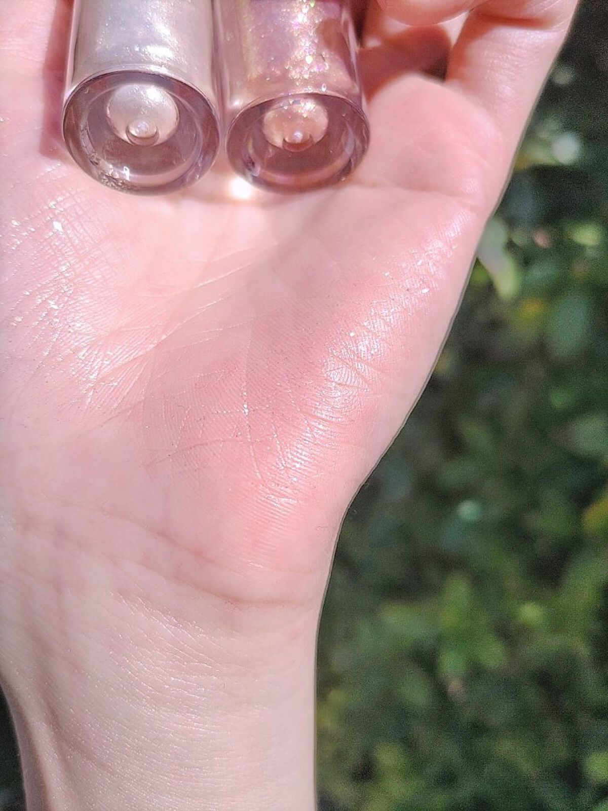 グリッターシャドウ 04 オーロラピンク/coou/グリッターを使ったクチコミ（3枚目）