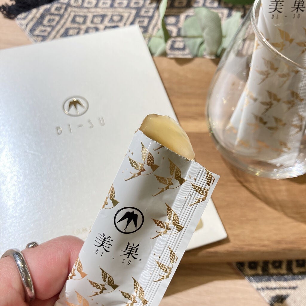 Rie_beauty on LIPS 「\超有名芸能人も海外セレブも愛用/高級アナツバメ巣ゼリーの美巣..」(4枚目)