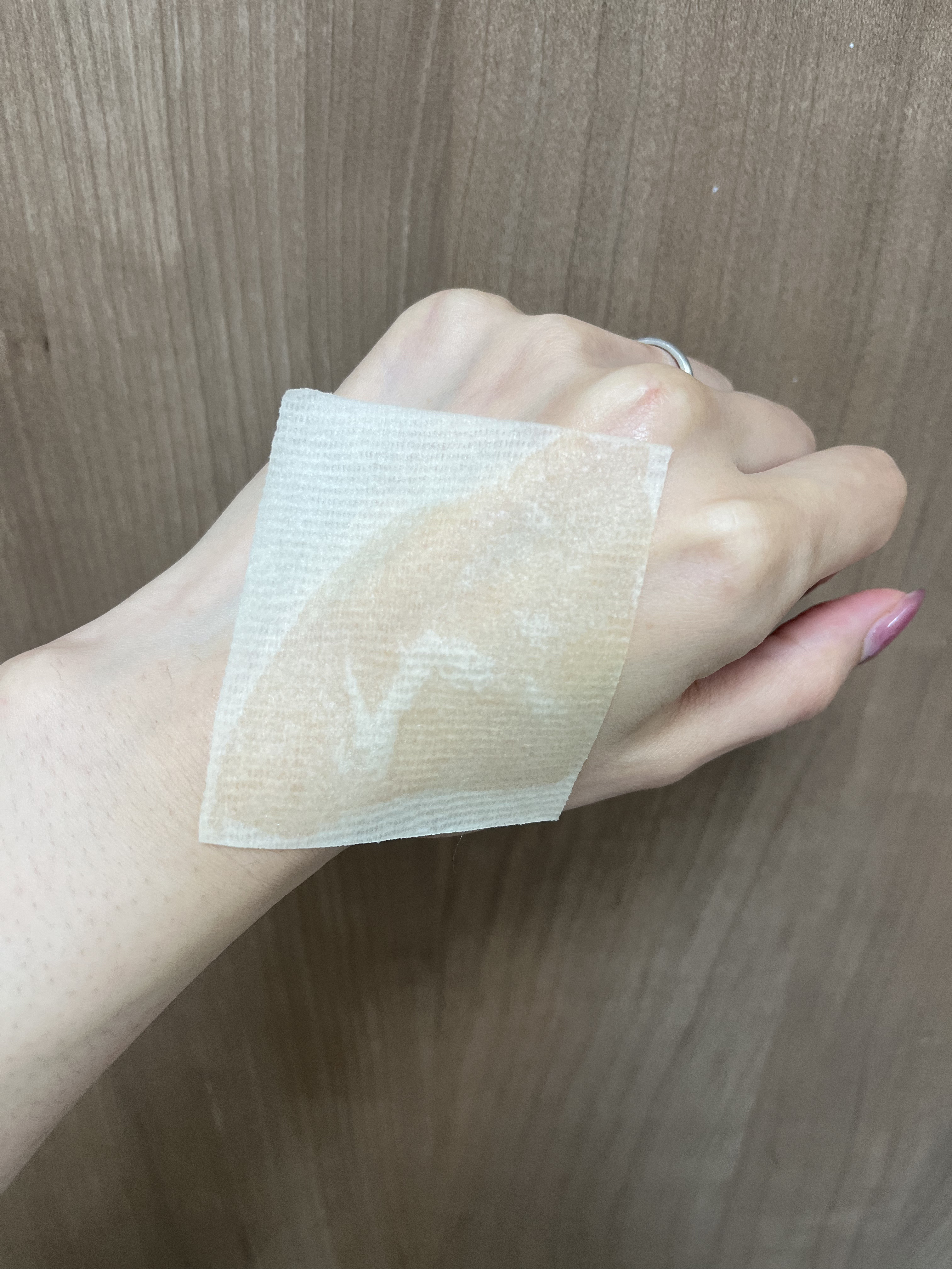 5番 白玉グルタチオンＣフィルムパッド/numbuzin/トナーパッドを使ったクチコミ（1枚目）