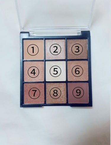 UR GLAM　BLOOMING EYE COLOR PALETTE/U R GLAM/パウダーアイシャドウを使ったクチコミ（3枚目）