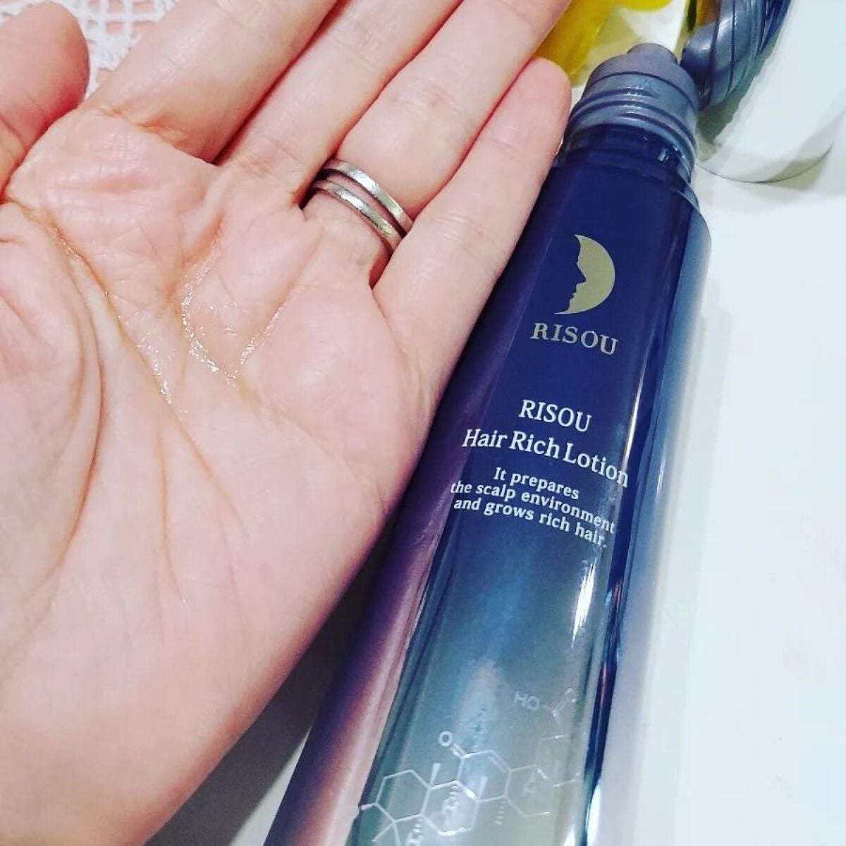 hayarenalove on LIPS 「#ヘアリッチローション#女性用育毛剤#薬用育毛剤@risou_..」(3枚目)