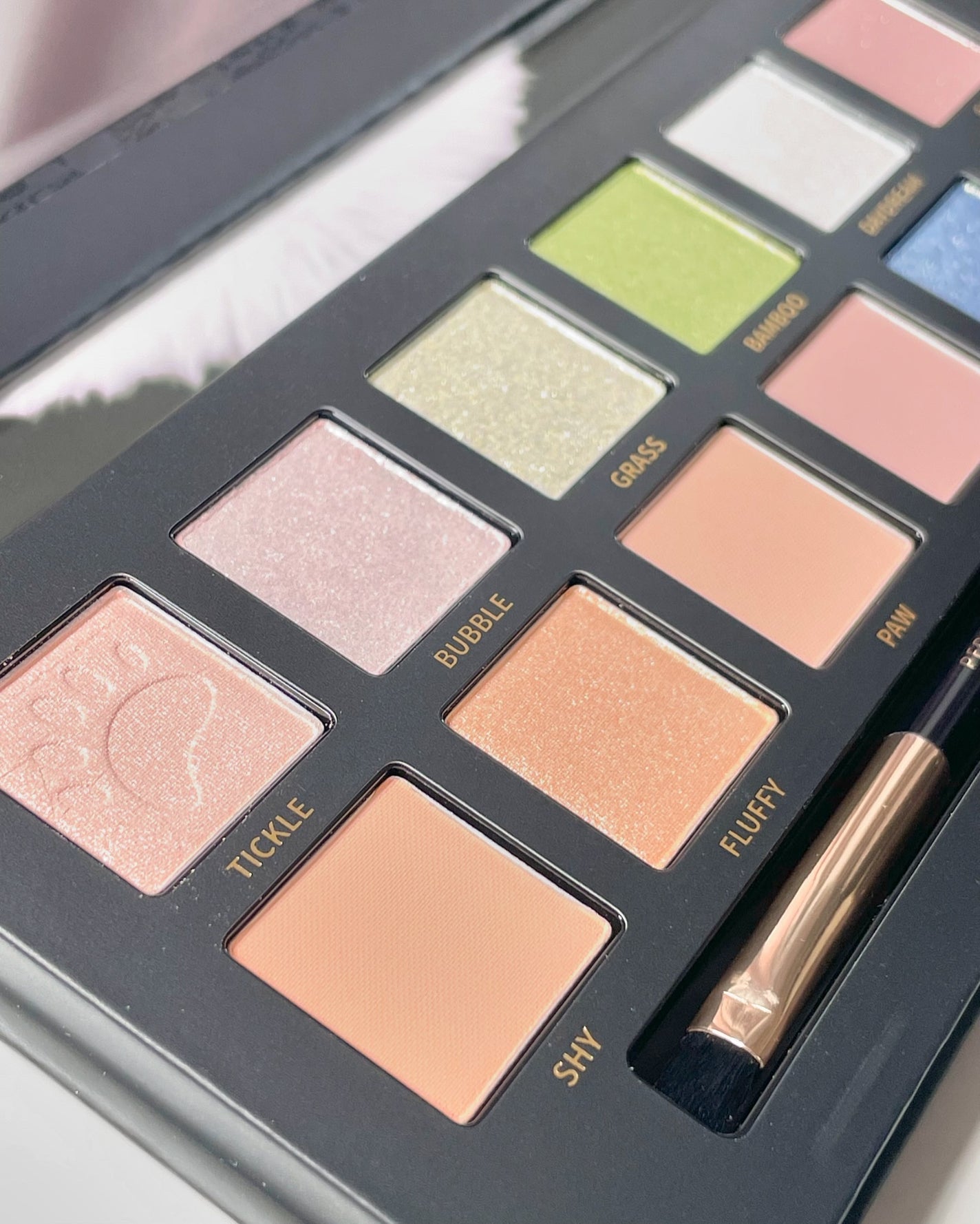 エクスプローラ12色 動物アイシャドウパレット/PERFECT DIARY/アイシャドウパレットを使ったクチコミ(4枚目)