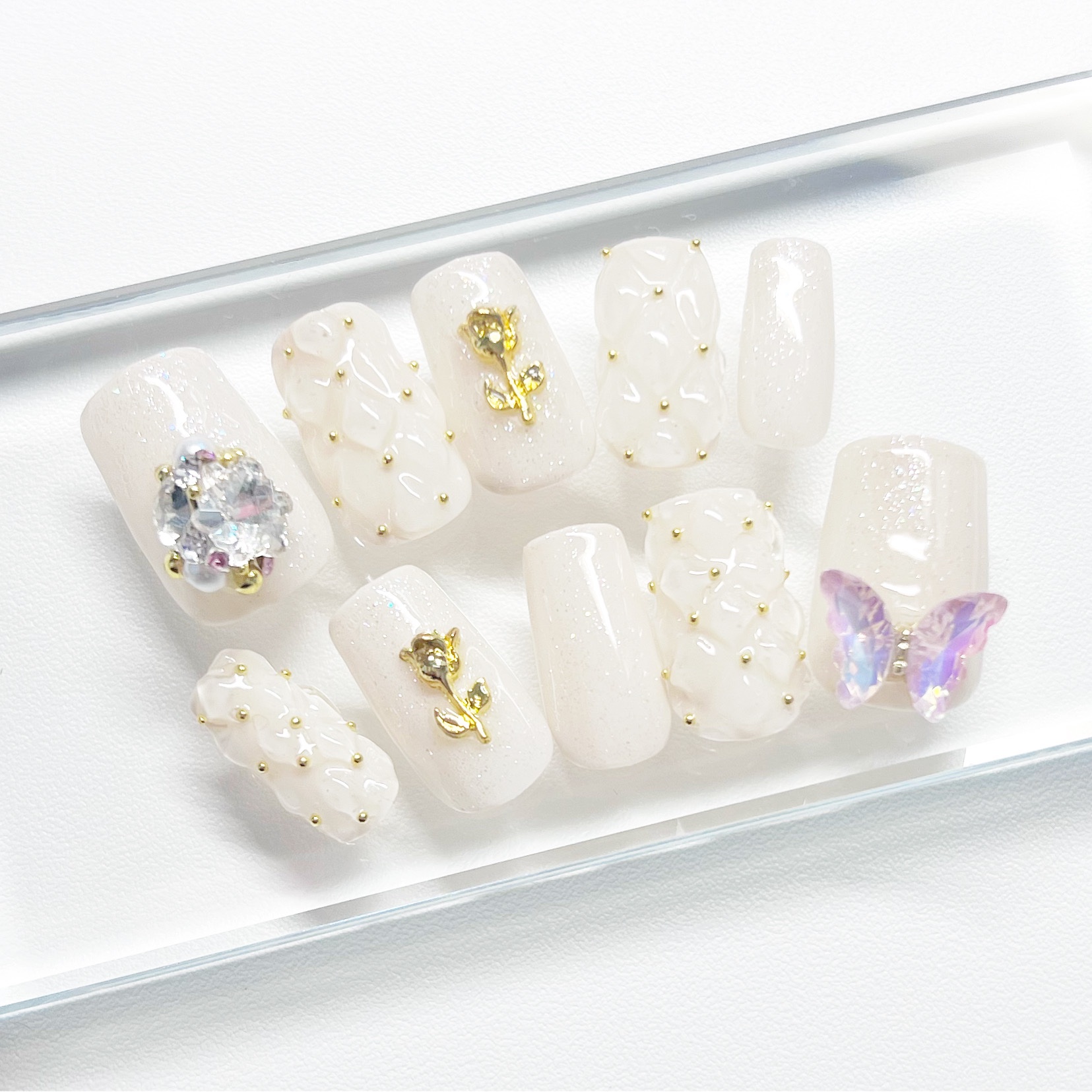 ARKEY TOKYO エクステンションジェルのクチコミ「ｷﾙﾃｨﾝｸﾞﾈｲﾙ初めてやってみたけど、めちゃくちゃ面白い🤣

やってるうちに目が小さくなっ.....」（1枚目）