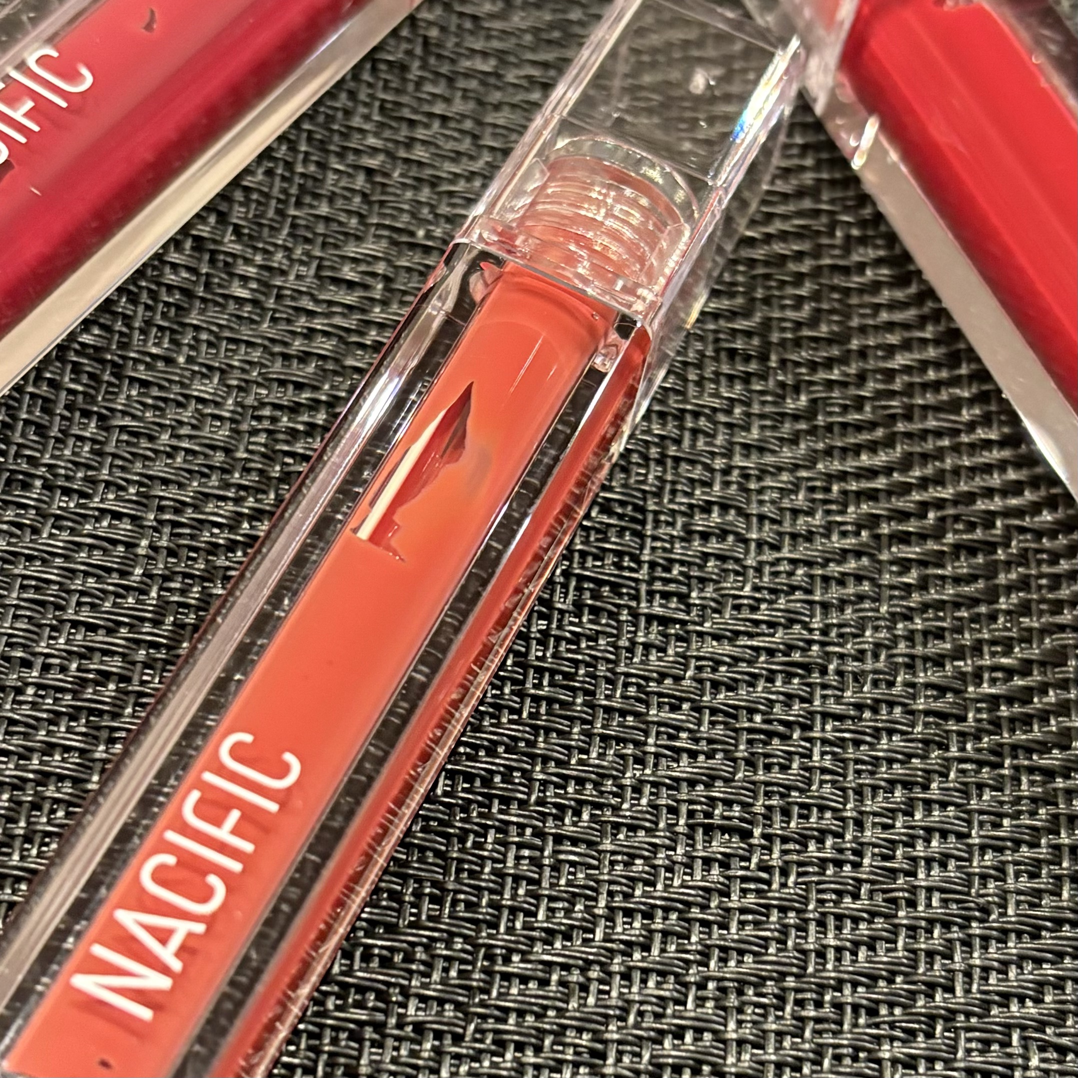 シャイン ムード スリック ティント/NACIFIC/リップティントを使ったクチコミ（3枚目）