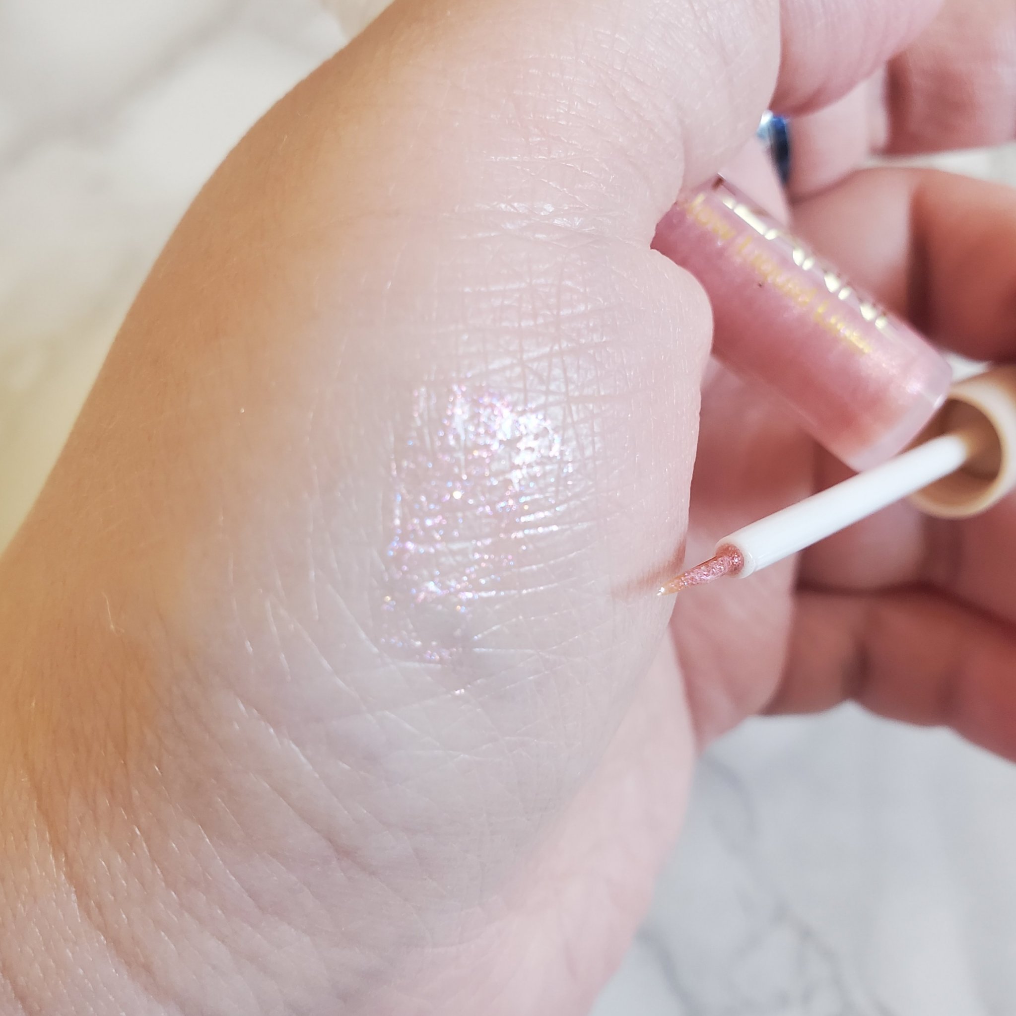 グロウリキッドライナー/CEZANNE/リキッドアイライナーを使ったクチコミ（2枚目）