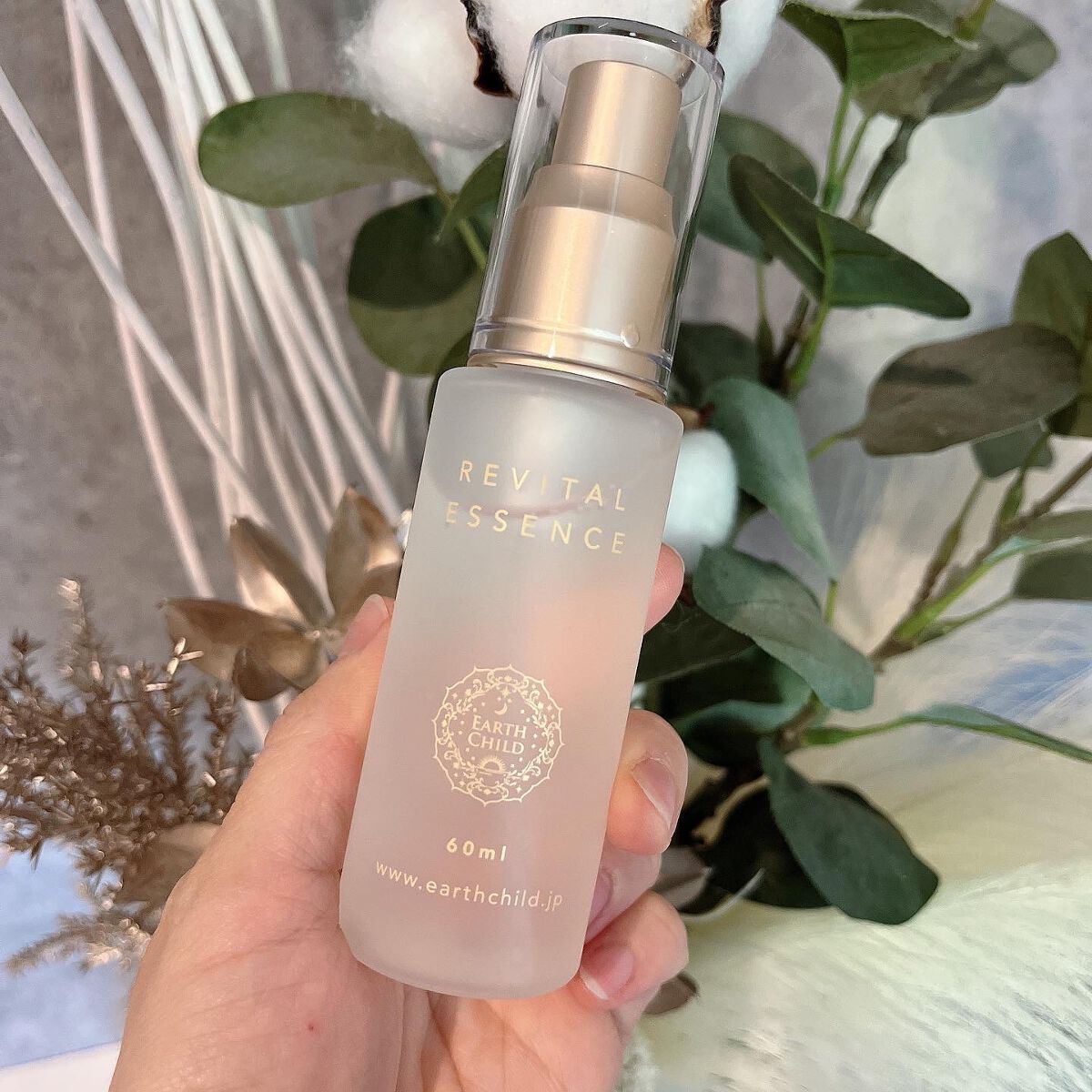 リバイタル エッセンス/EARTHCHILD/美容液を使ったクチコミ（2枚目）