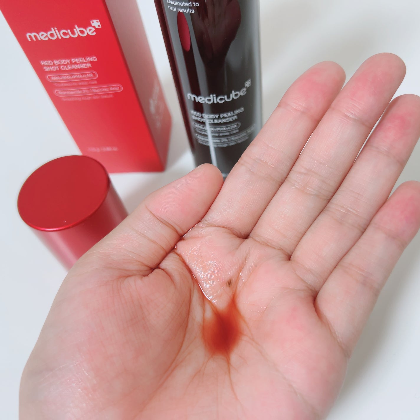 レッドアクネ ボディピーリングショット/MEDICUBE/ピーリングを使ったクチコミ(3枚目)