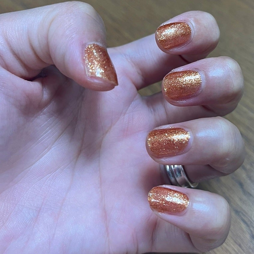 カラフルネイルズ/キャンメイク/マニキュアを使ったクチコミ(3枚目)